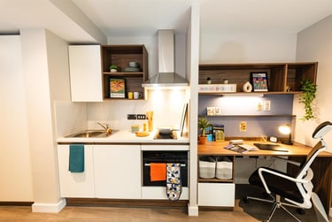 1 bed studio, Nelson Street, Holylands, Belfast, BT151BH - Image 7